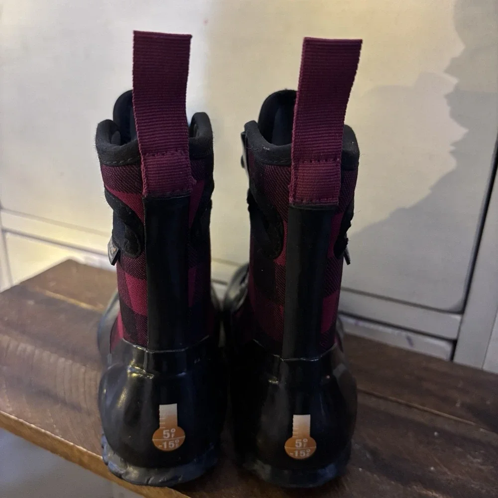 Bogs Sidney Youth 10 Red Black Plaid Lace Up Waterproof Neoprene‎ Rain Boots
